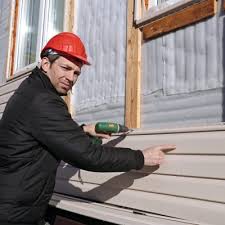 Best Siding Removal and Disposal  in Arkansas City, KS